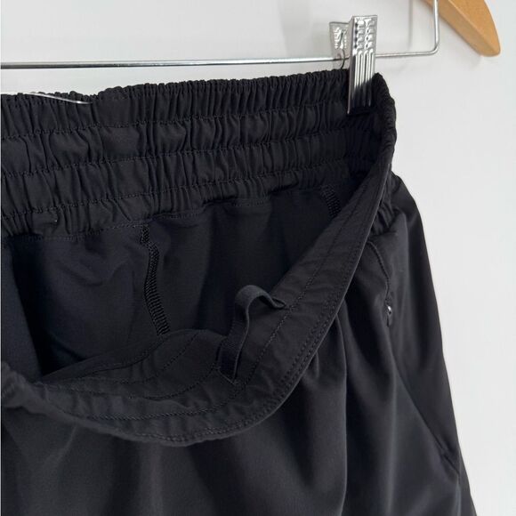 Lululemon Hotty Hot High-Rise Skirt Black | Size 4 - Picture 7 of 8